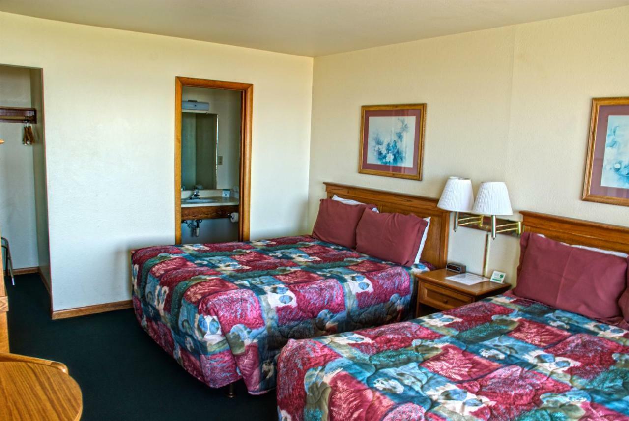 Crescent Beach Motel เครสเซนต์ซิตี ห้อง รูปภาพ